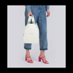 Obrázok z Batoh SUITSUIT® Fabulous Fifties Egg White 7 L - bílá - 7 L