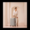 Obrázok z Plastový kufr SUITSUIT® Fab Seventies Limestone L - šedá - 91 L