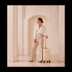 Obrázok z Sada cestovních kufrů SUITSUIT® Fab Seventies Antique White - bílá